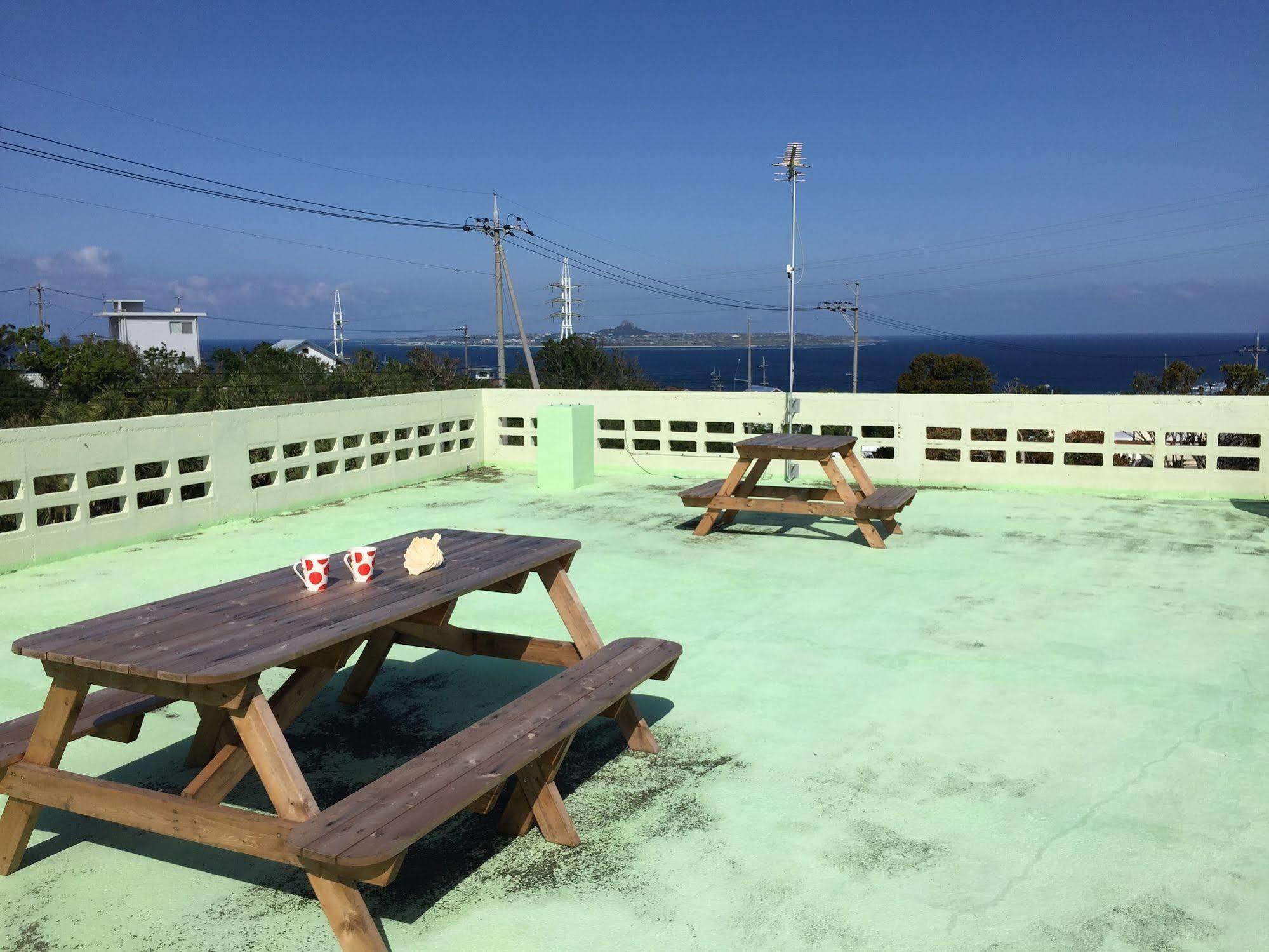 Guesthouse Seagull Village Motobu Esterno foto